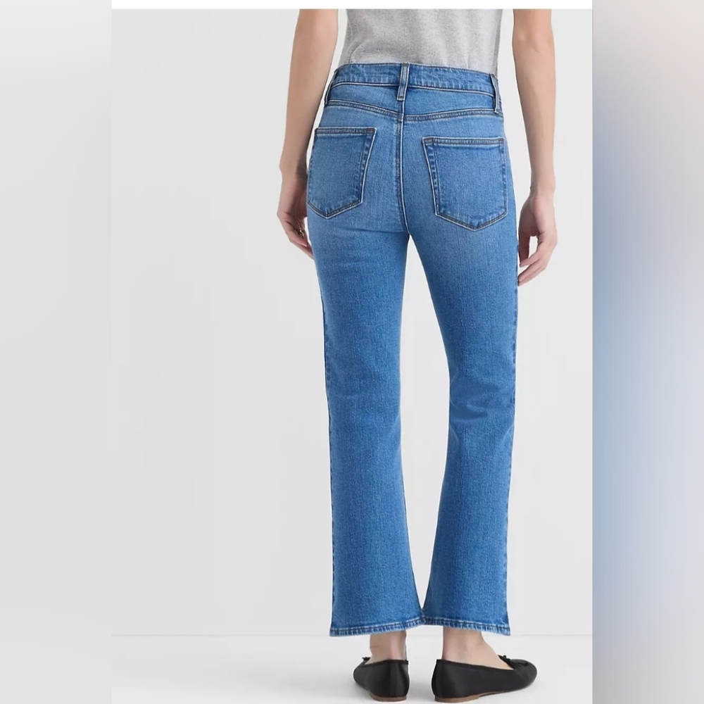 LOFT High Waist Kick Crop Jeans in Light Wash - Size 28/6 - Picture 2 of 9
